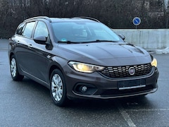 Bild des Angebotes Fiat Tipo Lounge 1.6D / Sitzheizung
