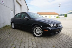 Jaguar X-Type 2.2d Navi AHK Pano PDC Xenon Tüv Neu