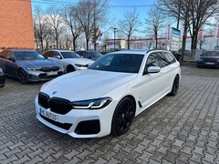 Bild des Angebotes BMW 530 d T M-Sport*Laser*Pano*M-Sitze*Standhz*HeadUp