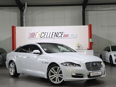 Bild des Angebotes Jaguar XJ 3.0 D V6 PREMIUM-LUXURY WHITE&BLACK PANORAMA