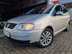 Bild des Angebotes VW Touran Trendline 1.6 Benzin/ HU Neu/Sitzheiz