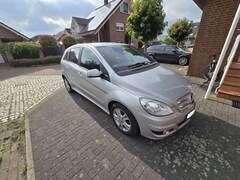 Bild des Angebotes Mercedes-Benz 180 Mercedes-Benz B-180