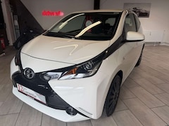 Bild des Angebotes Toyota Aygo AYGO x-play