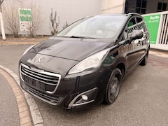 Bild des Angebotes Peugeot 5008 Allure*1Hand*Navi*TEMPOMAT*Panorama-Dach