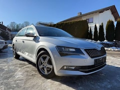 Bild des Angebotes Skoda Superb Combi 2.0 TDI Active