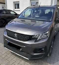 Bild des Angebotes Peugeot Rifter BlueHDI 130 L2 EAT8 Allure