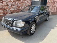 Bild des Angebotes Mercedes-Benz 220 W124 E220 TE