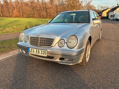 Bild des Angebotes Mercedes-Benz E 320 E 320 T Elegance 4-Matic