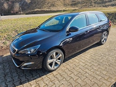 Bild des Angebotes Peugeot 308 SW Allure Aut Xenon Navi Kamera AHk