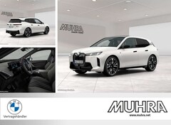 Bild des Angebotes BMW iX M70 xDrive 23" Pano Sky DA/PA Prof. AHK