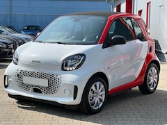 Bild des Angebotes smart forTwo TüV Neu*Klimaauto*Tempomat*nur 22 TKm
