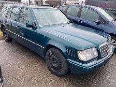 Bild des Angebotes Mercedes-Benz E 250 T D W124 Kombi Motor & Getriebe ok ohne TÜV