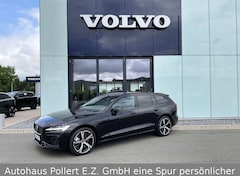 Bild des Angebotes Volvo V60 Kombi Plus Dark Recharge Plug-In Hybrid AWD
