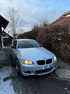 Bild des Angebotes BMW 335 335i