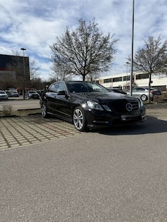 Bild des Angebotes Mercedes-Benz E 220 CDI DPF BlueEFFICIENCY 7G-TRONIC Elegance