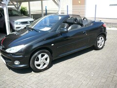 Bild des Angebotes Peugeot 206 CC Platinum,TÜV NEU,Scheckheft gewartet,usw.!
