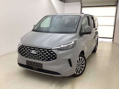 Bild des Angebotes Ford Tourneo Custom Titanium Allrad 320*170PS*Automatik*Anhängerkupplung*ACC*B&O*Navi*Rückfahrkamera*Werkswagen*LED*19 Zoll*Ganzjahresreifen*