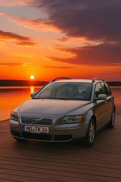 Bild des Angebotes Volvo V50 2.4i