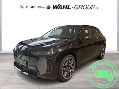 BMW iX xDrive45 M Sport Pro Panorama AHK Innovationspaket