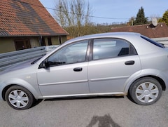 Bild des Angebotes Daewoo Lacetti Lacetti 1.4 SE