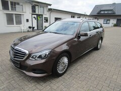 Bild des Angebotes Mercedes-Benz E 200 E 200 CGI+1 Hand+LED+ACC+Leder+Navi+Massagesitze
