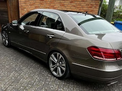 Mercedes-Benz E 500 E 500 4Matic 7G-TRONIC Elegance