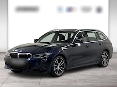 Bild des Angebotes BMW 320 d Touring ACC DA PA RFK HUD Sportsitze