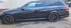Mercedes-Benz E 300 T BlueTEC 9G-TRONIC