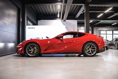 Bild des Angebotes Ferrari 812 Superfast-Karbon-Lift-Kameras-Beif.-Display