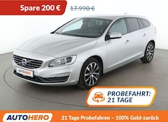 Bild des Angebotes Volvo V60 1.5 Linje Svart Aut.*NAVI*TEMPO*CAM*PDC*SHZ*