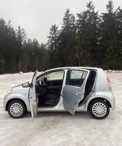 Bild des Angebotes Daihatsu Sirion Rentnerfahrzeug - sehr gepflegt