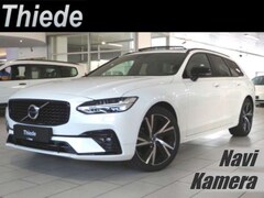 Bild des Angebotes Volvo V90 Kombi B4 PLUS DARK NAVI/LED/KAMERA/PANO./H&K