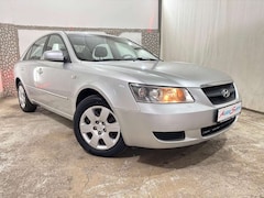 Bild des Angebotes Hyundai SONATA 2,0 KLIMA 2 HAND TÜV NEU SERIVCE NEU