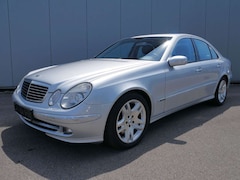 Bild des Angebotes Mercedes-Benz E 350 Lim. Avantgarde NAVI-COMAND/BIXENON/PDC