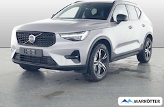Bild des Angebotes Volvo XC40 Plus Dark 2WD/NAVI/LED/PDC/PANO/FSHZ/