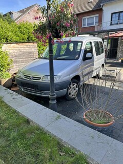 Bild des Angebotes Citroen Berlingo Multispace 2.0 HDi