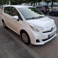 Bild des Angebotes Toyota Verso-S Verso S 1.33 VVT-i Club