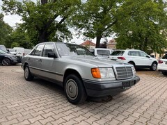 Bild des Angebotes Mercedes-Benz E 250 D  H-Kennzeichen