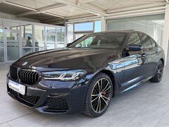 Bild des Angebotes BMW 545 e xDrive M Sport Lim.*HUD*ALCANTARA*INDIVIDU