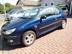 Bild des Angebotes Peugeot 206 Grand Filou Cool