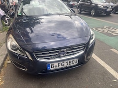 Bild des Angebotes Volvo V60 VOLVO V60 D5 Geartronic Automatik Leder Kamera