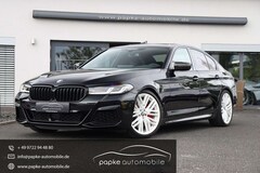Bild des Angebotes BMW 550 i xDrive V8 G30 +20ZOLL+LED+SHD+LEDER+H&K+ASSISTEN