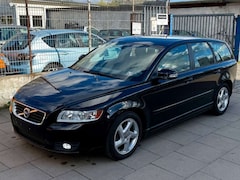 Bild des Angebotes Volvo V50 Kombi D2 Business Edition