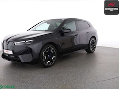 Bild des Angebotes BMW iX iX xDrive40 SPORT LASER,SKYLOUNGE,360GRAD,HEADUP