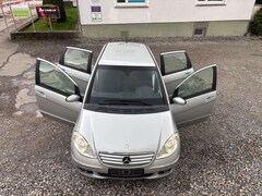 Bild des Angebotes Mercedes-Benz A 200 Elegance**EURO 4**KLIMA**SZH**ZV**5-TÜRER*