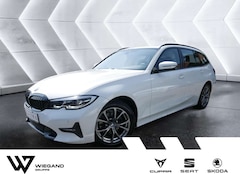 Bild des Angebotes BMW 320 d xDrive Sport Line NAVI W-LAN LED PANO