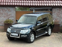 Bild des Angebotes Mitsubishi Pajero 3.2 DI-D Diamant Edition*MwSt*1.Hand*AHK 3,5t*7-Si