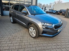 Bild des Angebotes Skoda Karoq Drive 4x4 DSG ACC LED Kamera