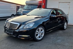 Bild des Angebotes Mercedes-Benz E 300 CGI BlueEfficiency Avantgarde Navi/Xenon