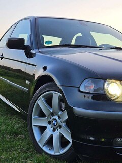 Bild des Angebotes BMW 325 ti compact